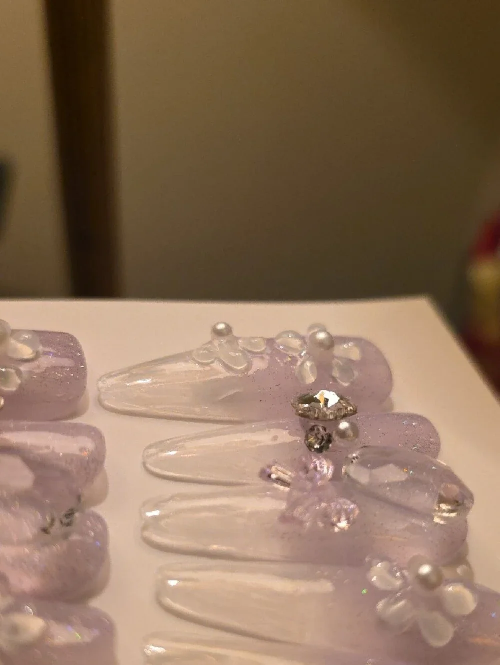 Delicate Lavender Pearl 3D Press-On Nails - Size Large